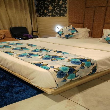Hotel Lotus Villa Ahmedabad Exterior foto