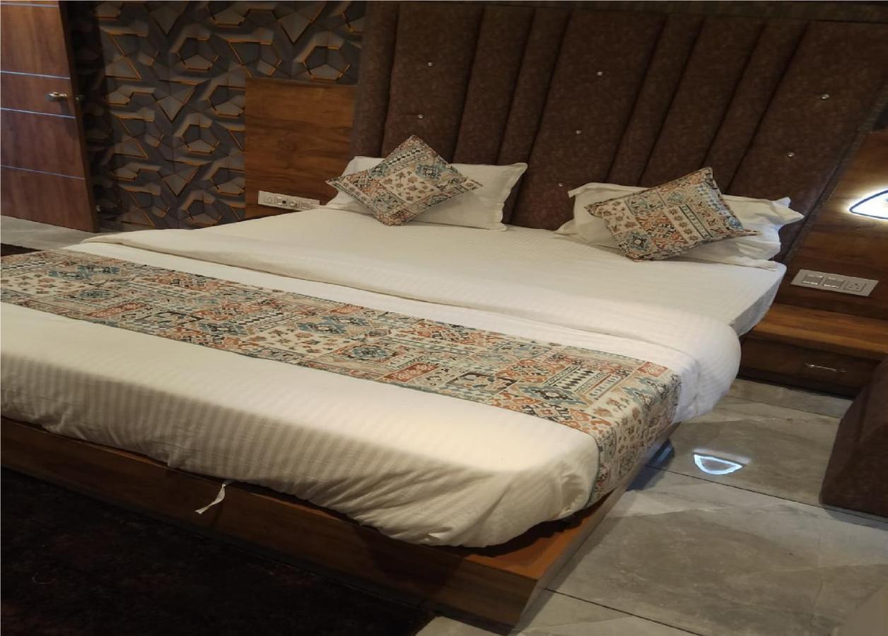 Hotel Lotus Villa Ahmedabad Exterior foto
